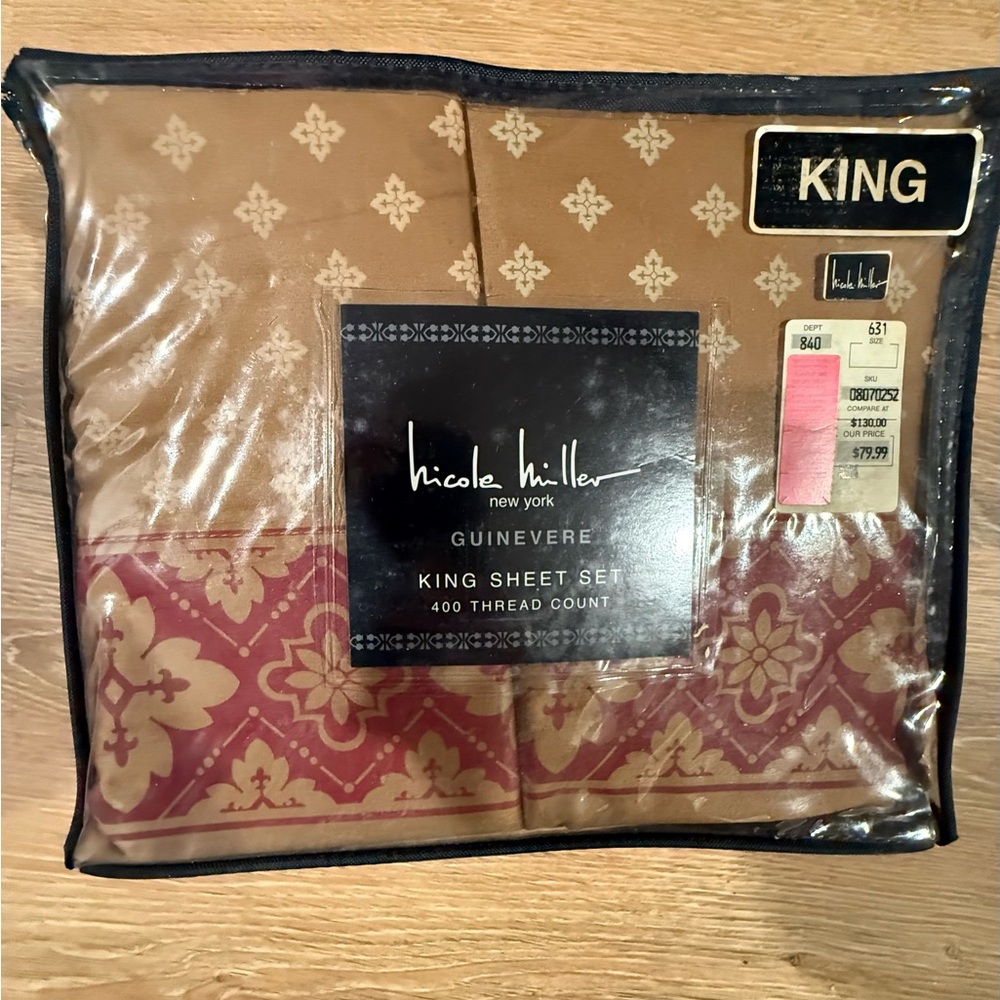 Nicole Miller Damask King Sheet Set
